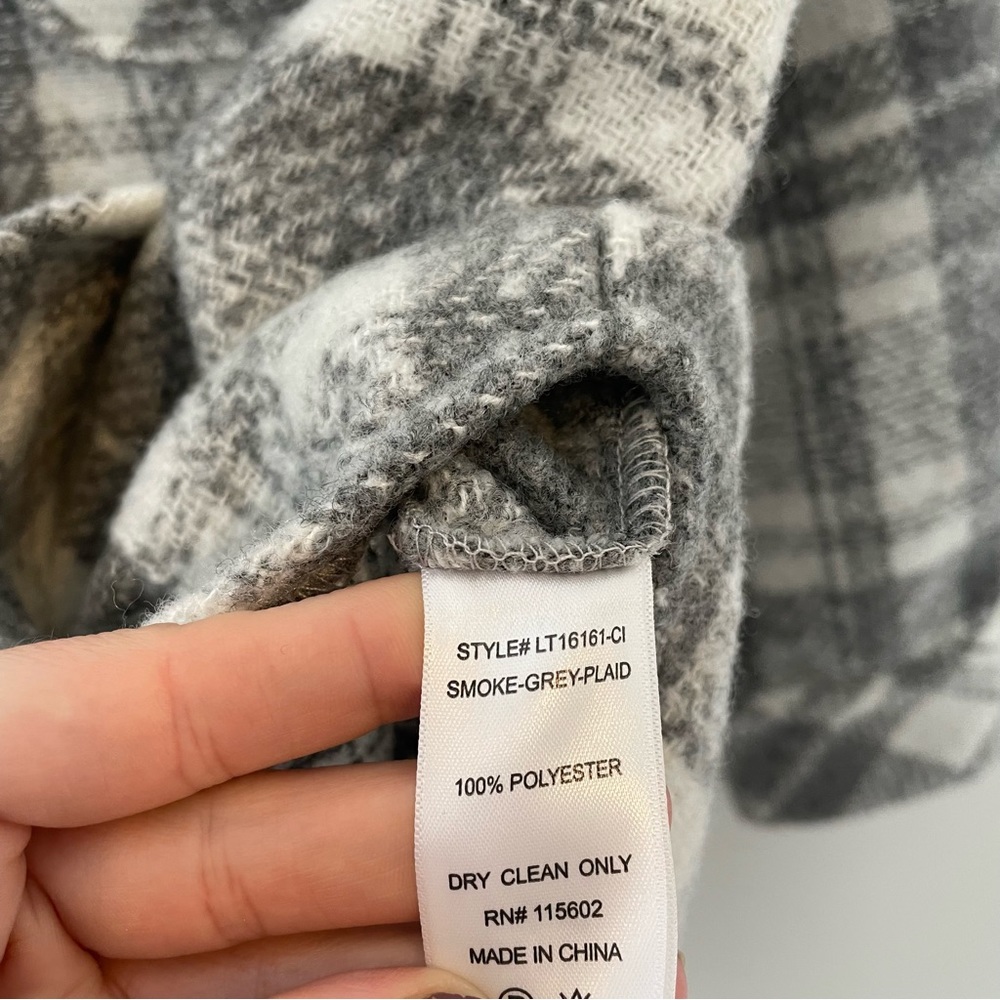 Plaid Shacket Grey Size Small - image 8